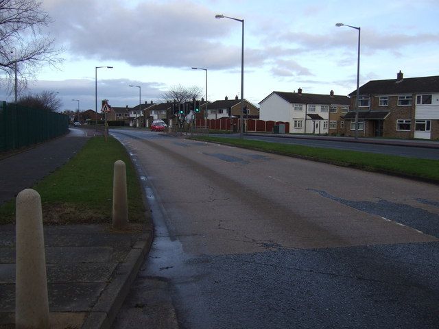 Houses with front drives on Mitchell Avenue, Thornaby-on-Tees